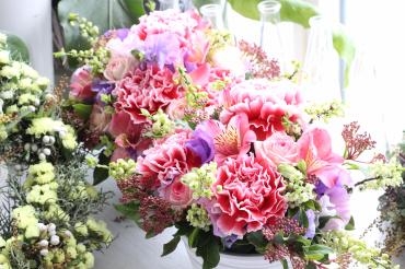 御祝のアレンジメント｜「スワガーデン」　（京都府京田辺市の花キューピット加盟店 花屋）のブログ